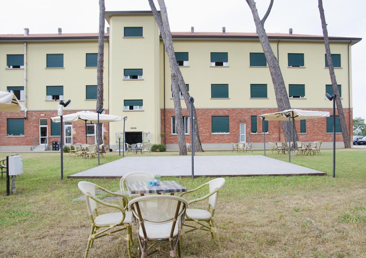 Casa Per Ferie Il Pioppo Otel Marina di Massa Dış mekan fotoğraf
