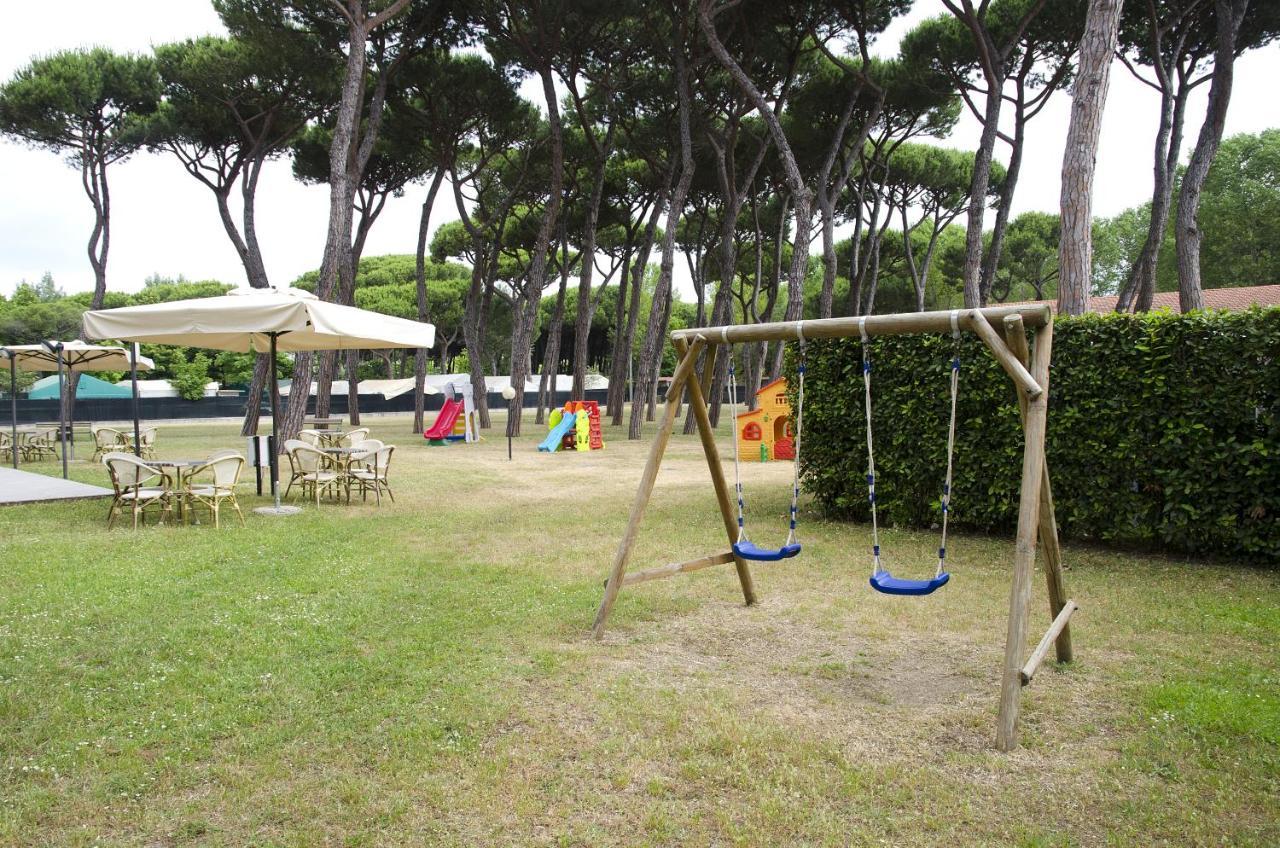 Casa Per Ferie Il Pioppo Otel Marina di Massa Dış mekan fotoğraf