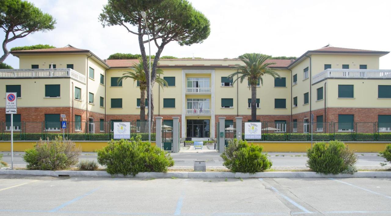 Casa Per Ferie Il Pioppo Otel Marina di Massa Dış mekan fotoğraf