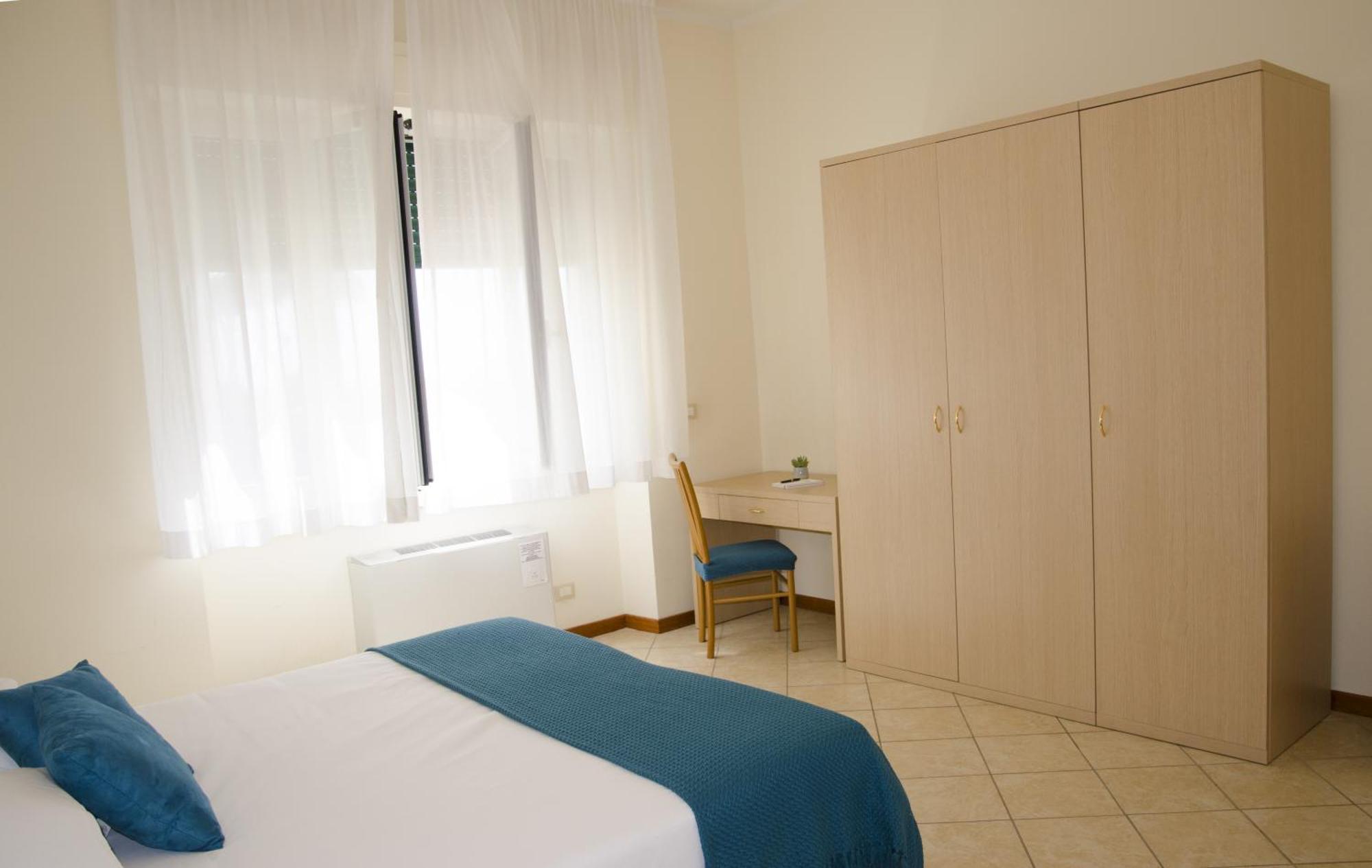 Casa Per Ferie Il Pioppo Otel Marina di Massa Oda fotoğraf
